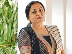 Madhu Kishwar: Urbanisation And Poor