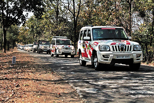 Waiting for Sher Khan in Pench