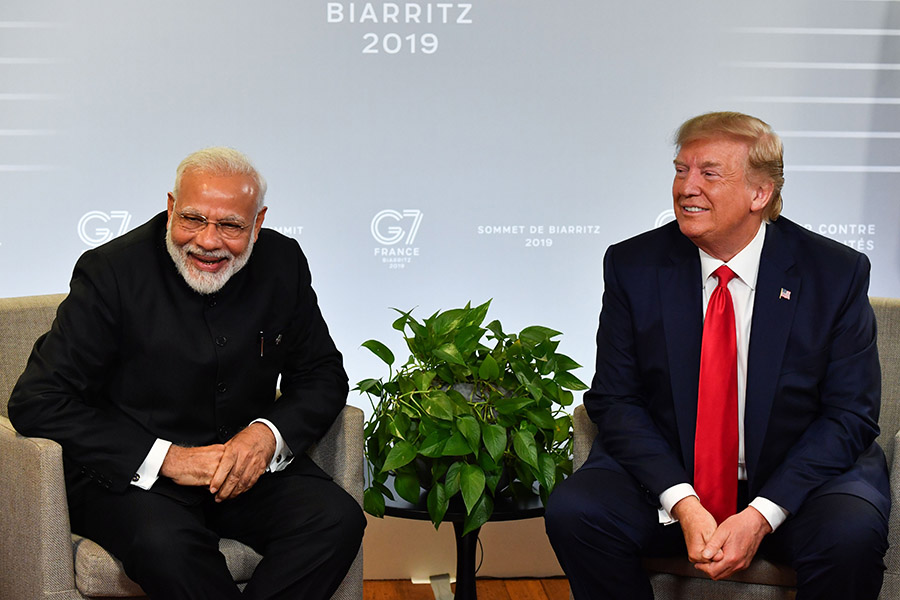 g_121275_bg_trump_modi_nyt-1164152506_280x210.jpg