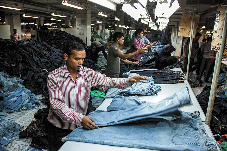 garment industry bg