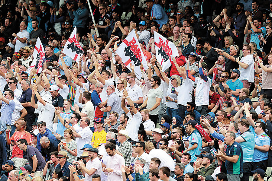 barmy army -1161388740-594x594