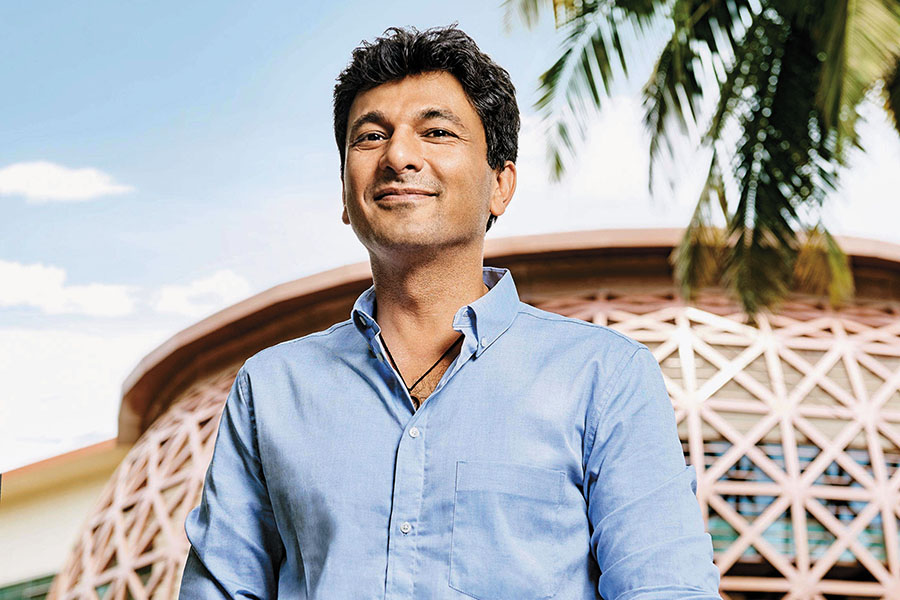 vikas khanna