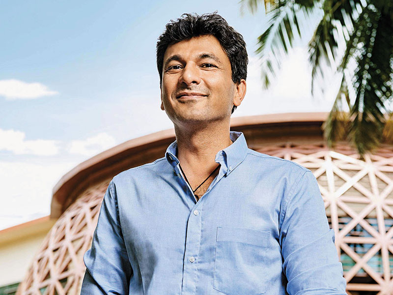 Vikas Khanna: Meals to go before he sleeps