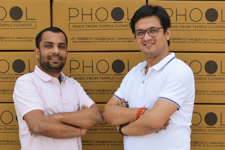 Phool.co co-founders Ankit Agarwal and Prateek Kumar