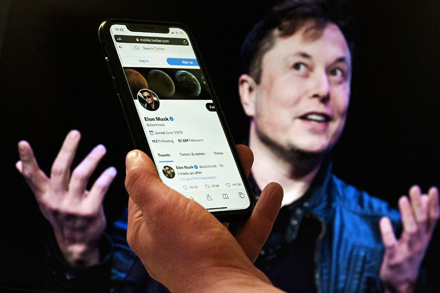 The court battle between Elon Musk and Twitter kicked off on July 19, 2022, as the social media firm tries to force the entrepreneur to honor their  billion buyout deal. The first hearing will center on Twitter's push to set a trial date for as early as September in a case that has massive stakes for both parties. Image: Olivier Douliery/AFP 