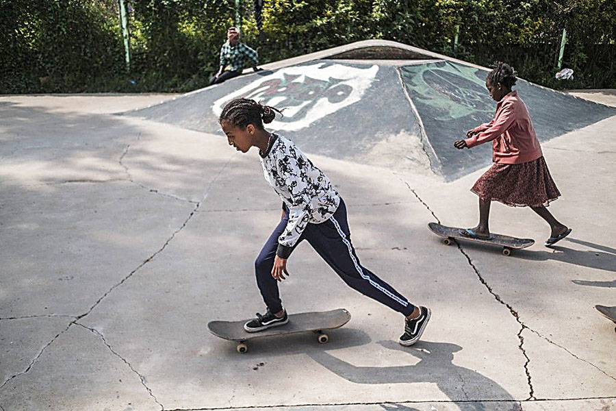 Members of Ethiopian Girl Skaters, an all-female group, are pushing back against gender stereotypes and having fun doing it.
Image: Eduardo Soteras / AFP 