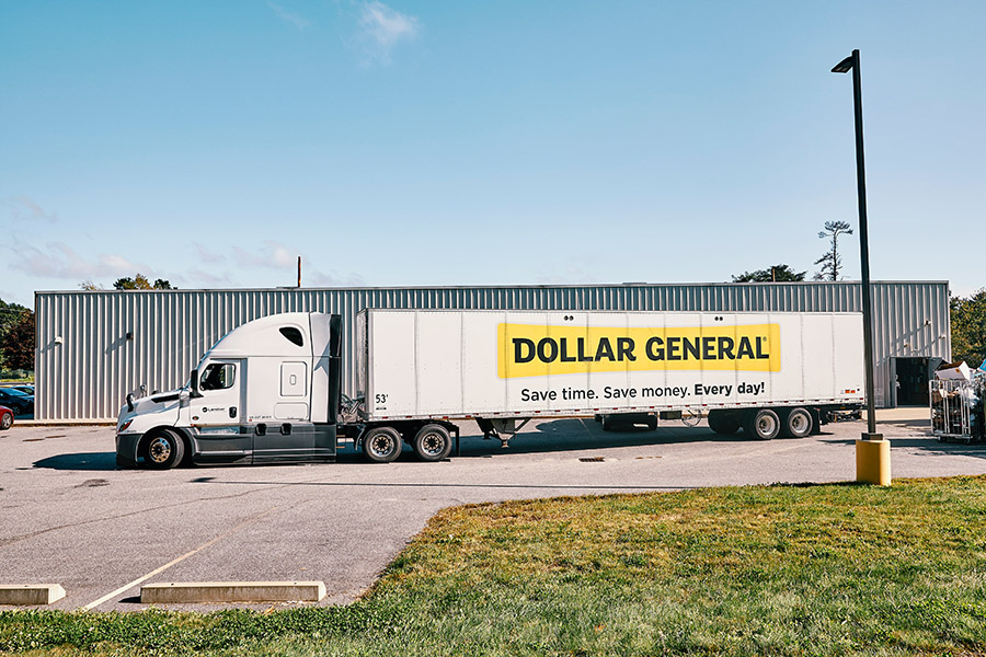 A Dollar General truck in Eliot, Maine on Sept. 21, 2021. American shoppers are gravitating toward less expensive stores as inflation drives up rents and grocery costs. (Simon Simard/The New York Times)