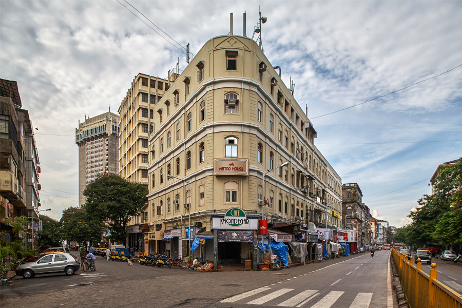 Colaba Causeway, Mumbai makes it on Time Out's coolest streets around the world list. Image: Shutterstock