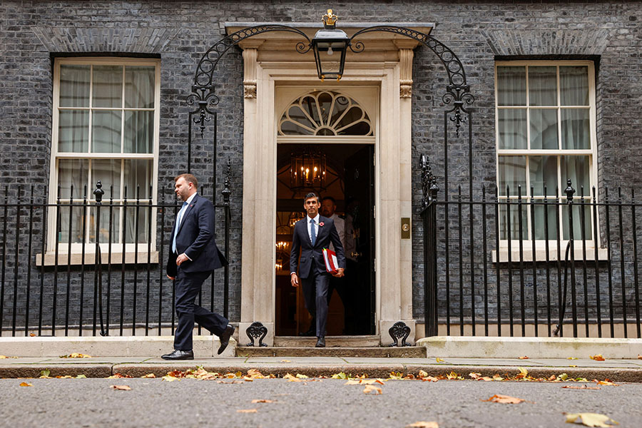 A view of 10 Downing Street London. Image: Sibley/ Reuters
