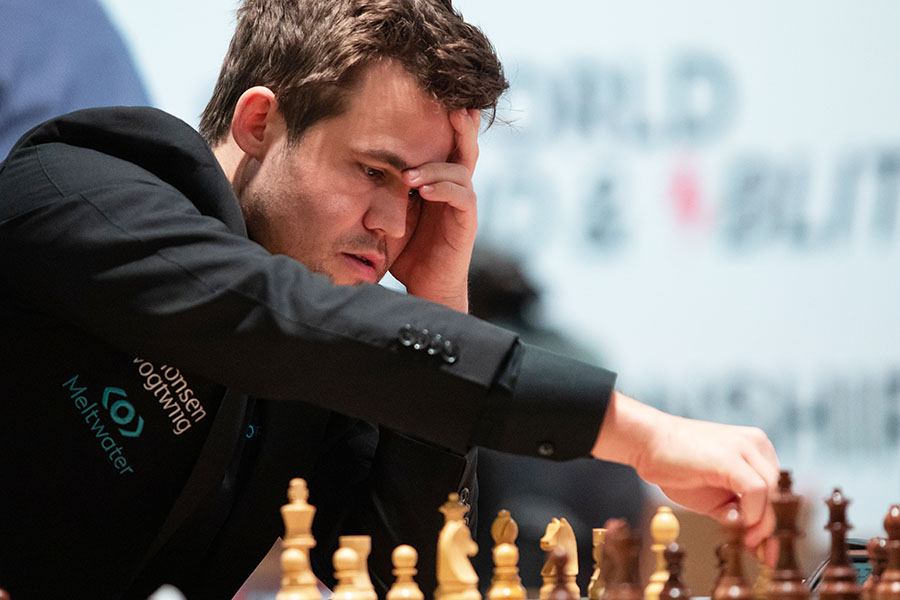 A file photo of Magnus Carlsen  during the FIDE Chess World Rapid Blitz 2021 in Warsaw, Poland on December 28, 2021.
Image: Foto Olimpik/NurPhoto via Getty Images
