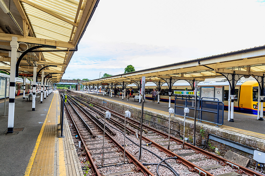 A general overview shows Richmond railway station in West London on Sunday, June 19, 2022, as Britain braces for the biggest railway strikes in decades. Talks have failed to resolve a bitter row over pay, jobs and conditions - and next week's rail strikes are set to be the biggest in decades. Image: Vudi Xhymshiti/Anadolu Agency via Getty Images