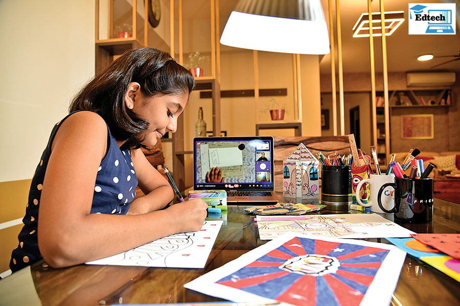 
Myra Nigam, a Class 4 student, attends online drawing classes on Crejo.Fun
Image: Hemant Mishra for Forbes India
