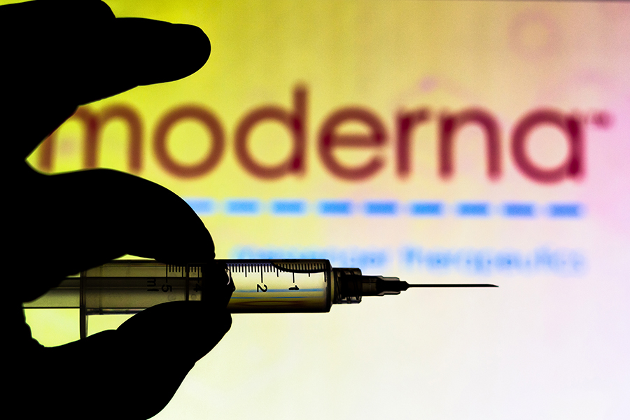 On Monday, Moderna announced that it was “updating” its pledge, opening up the possibility of enforcing its patents in middle- and high-income countries.
Image: Shutterstock