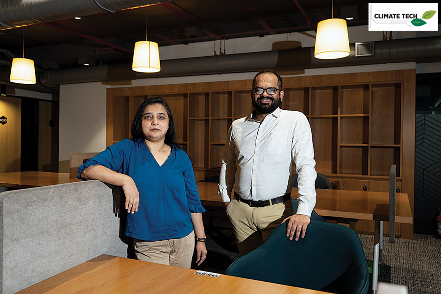 
(From left) Simmi Sareen and Shravan Shankar
Image: Neha Mithbawkar for Forbes India