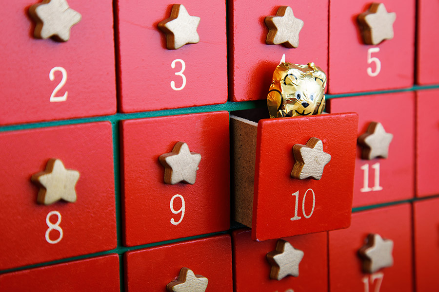 Advent calendars have become so popular that it's no longer a question of asking someone if they have one, but of knowing how many will be çn display in one's living room in December.
Image: Shutterstock
