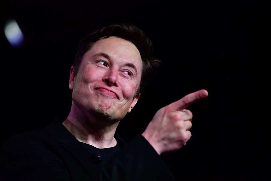 Elon Musk ended up selling around .5 billion worth of Tesla shares in two waves, in April and in August. Image: Frederic J. BROWN / AFP​