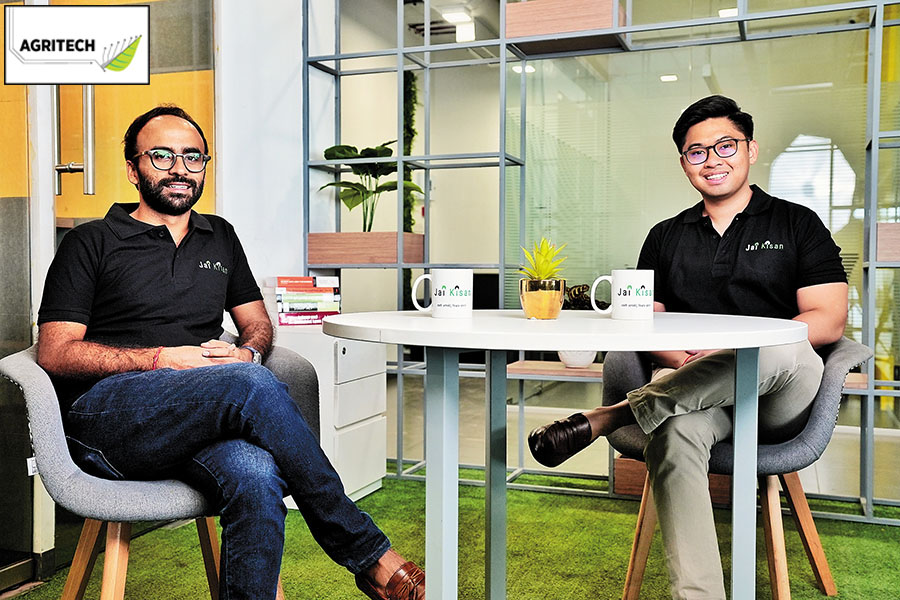 Arjun Ahluwalia (left) and Adriel Manigo’s Jai Kisan enables farmers to purchase farming equipment at interest rates ranging from 8 to 24 percent