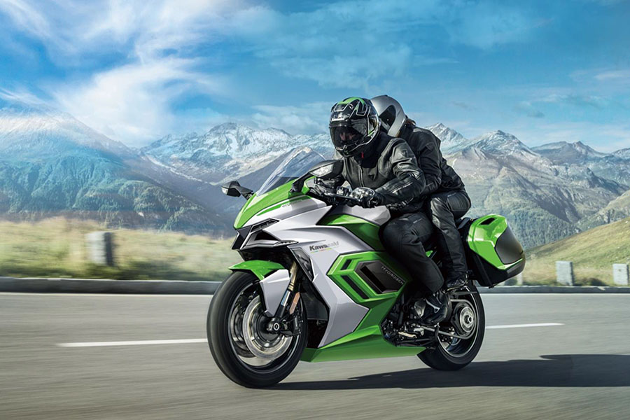 The manufacturer has even said that it is working on a hydrogen-powered Ninja H2.
Image: Courtesy of Kawasaki©
