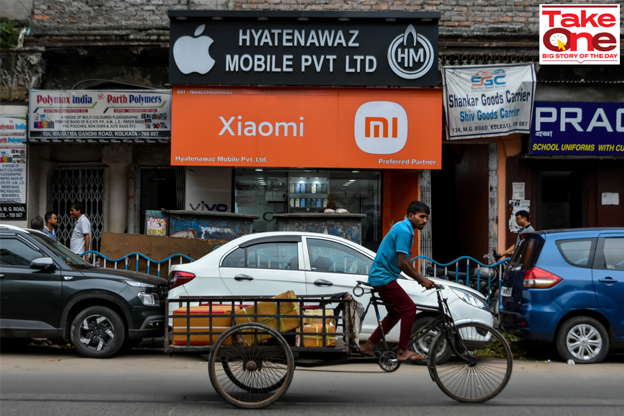 A Xiaomi store as seen in Kolkata.
Image: Debarchan Chatterjee/NurPhoto via Getty Images 