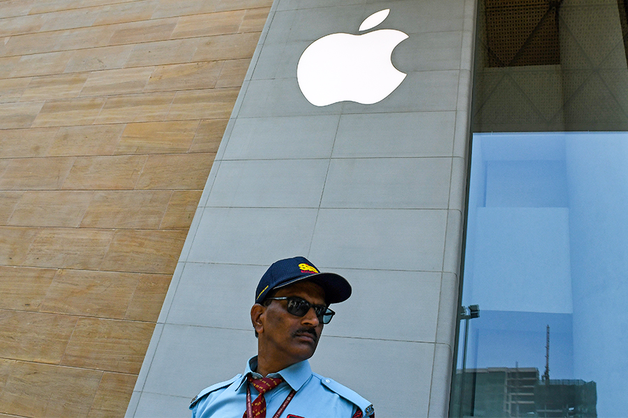 Apple will start assembling the iPhone 15 at its facility in Tamil Nadu.
Image: Ashish Vaishnav/SOPA Images/LightRocket via Getty Images