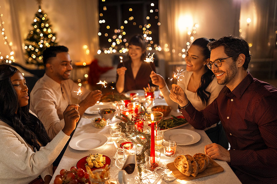 There are ways to avoid, diffuse and even cope with conflict this holiday.
Image: Syda Productions / Shutterstock 