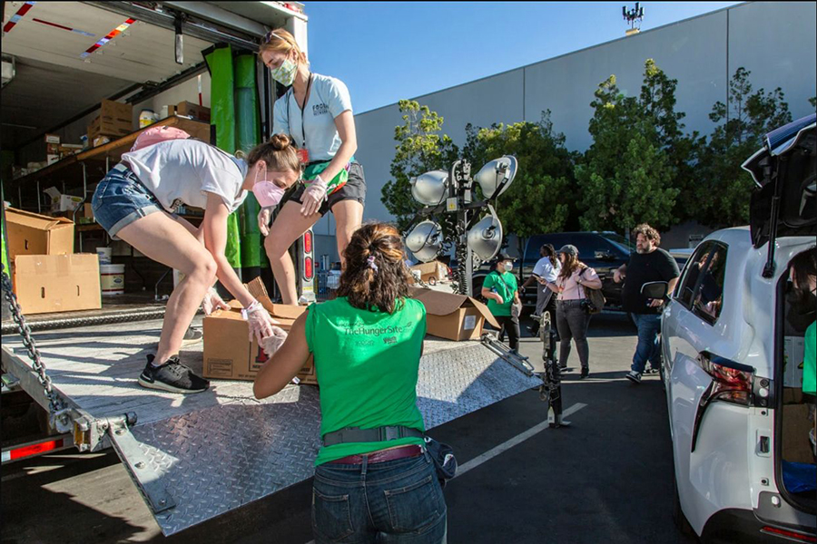 The Food Recovery Network is a student movement that advocates against food waste while helping those in need. Photography Courtesy of Food Recovery Network©