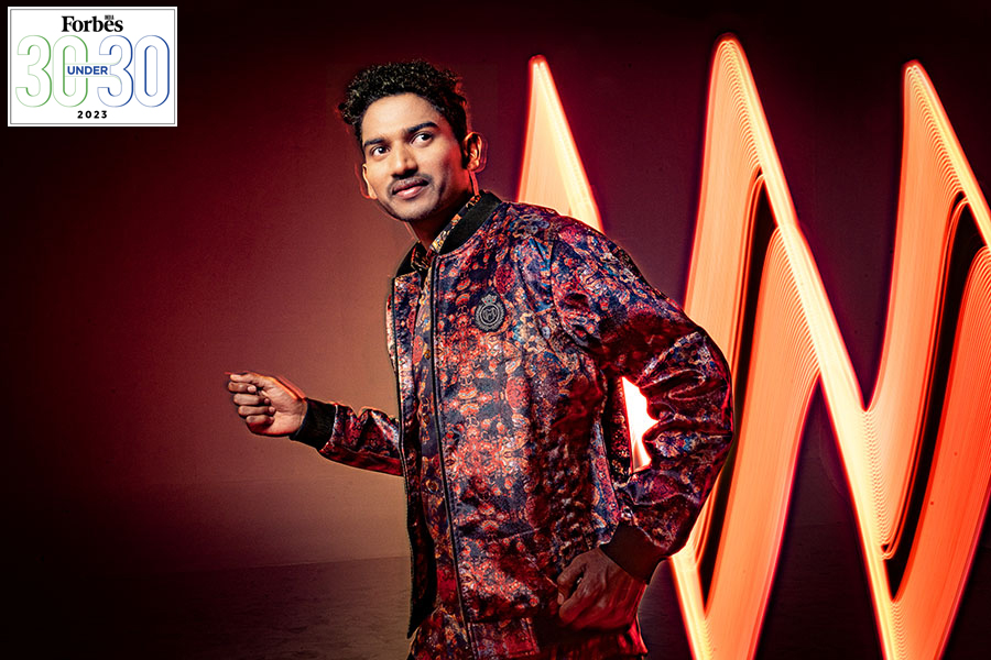 Avinash Sable
Image: Selvaprakash Lakshmanan for Forbes India; Outfit: H.O.T.S MAN; Stylist: Vaybhav Acharya; Hair and make up: Glow up diaries