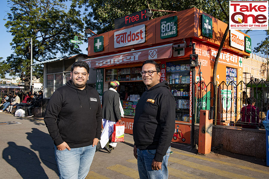 (L to R) Yash Harlalka Co-Founder at Dawa Dost and Amit Choudhary CEO and Co-Founder at Dawa Dost in front of a Dawa Dost medicine store located in the vicinity of Jaipur city’s main railway station. 4th January, Jaipur, Rajasthan.