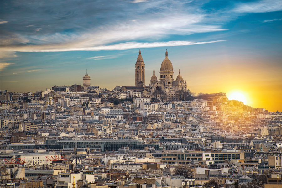 Basilique Du Sacre-Coeur De Montma¬Rtre in Paris, France. Image credit: Shutterstock.