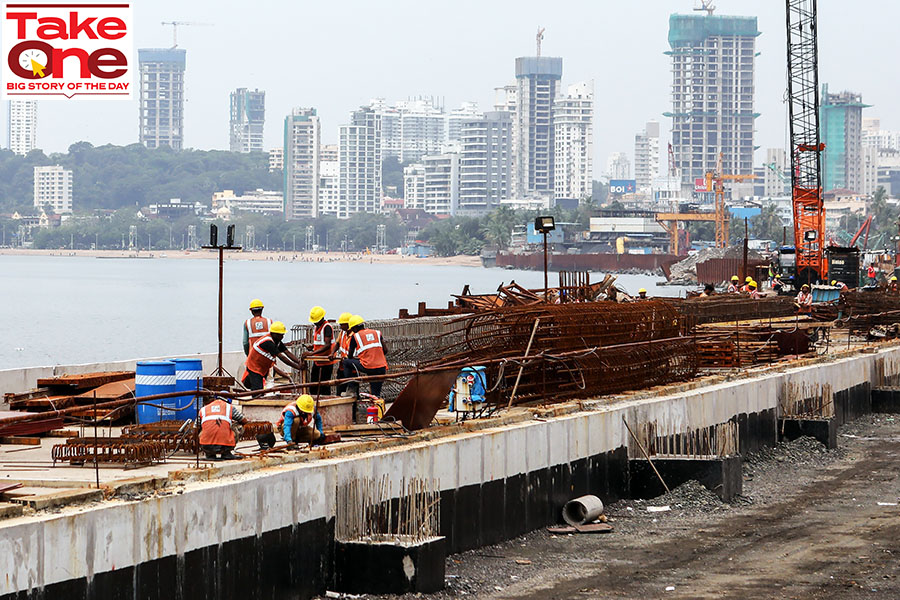 Government spending and the strongest quarter-on-quarter investment growth in 23 years helped real GDP to rise to 6.1 percent in the January-March quarter and 7.2 percent for FY23.
Image: Niharika Kulkarni/NurPhoto via Getty Images