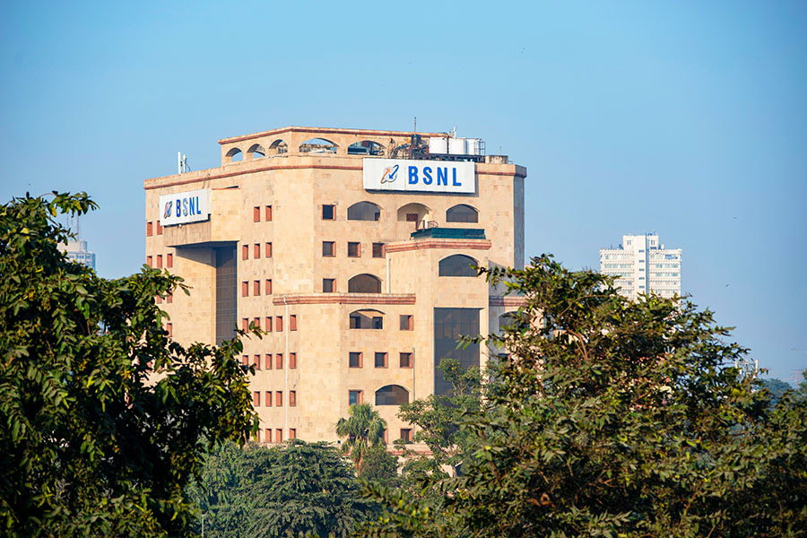 BSNL headquarter at Janpath Road in Delhi, BSNL Telecom
Image: Shutterstock