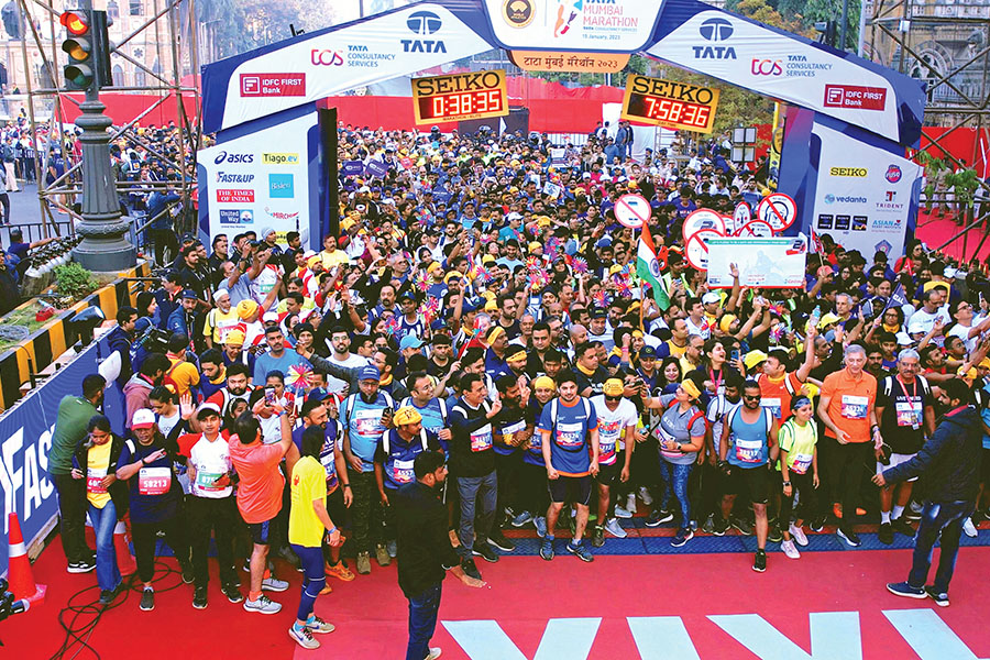 In 2023, the Tata Mumbai Marathon raised ₹39.68 crore for its 103 participating NGOs
Image: Satish Bhate/ Hindustan Times via Getty Images