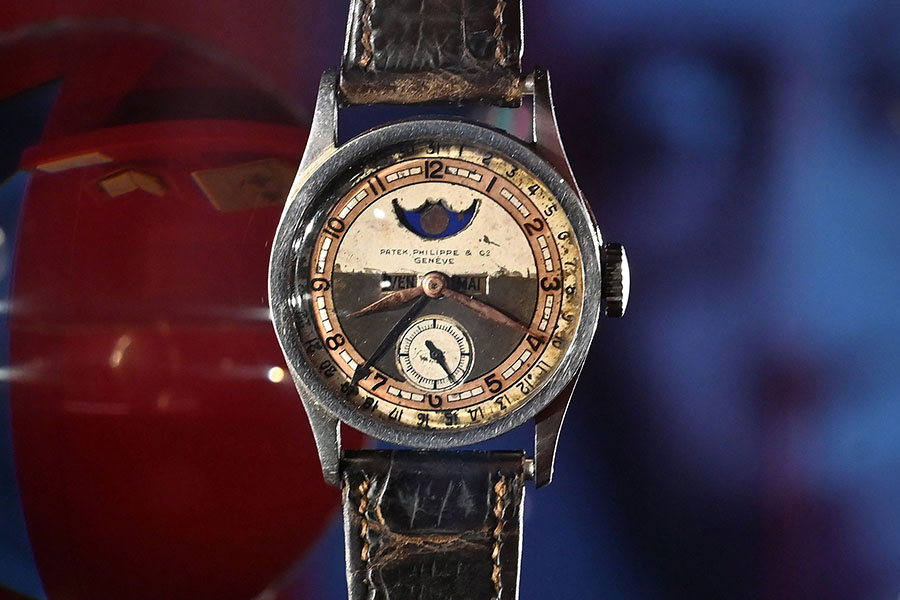 The Patek Philippe Ref 96 Quantieme Lune timepiece once owned by Aisin-Gioro Puyi, the Chinese Qing dynasty’s last emperor.
Image: Peter Parks / AFP 