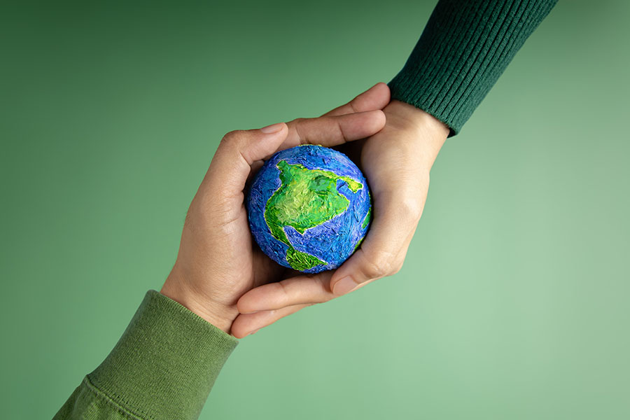 For business to fully contribute towards solving global challenges, concerted efforts are needed across the spectrum – from sustainable businesses to impact businesses and social enterprises.
Image: Shutterstock