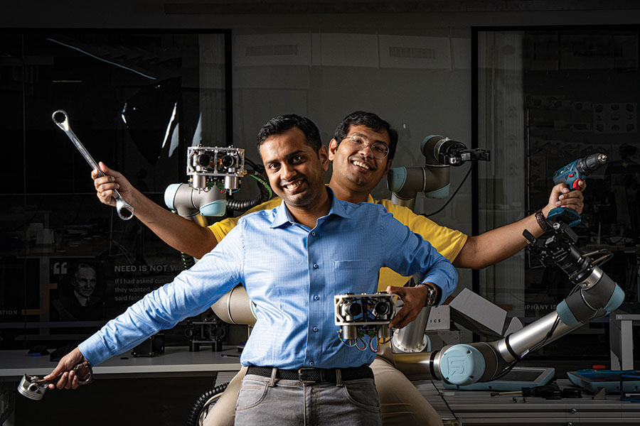 Nikhil (in blue), co-founder and CEO, and Gokul, founder —design, product and brand, CynLr
Image: Selvaprakash Lakshmanan for Forbes India