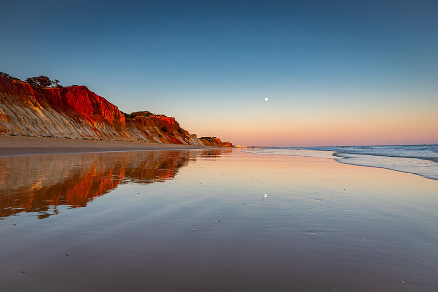 Praia da Falésia, Portugal. Image credit: Shutterstock