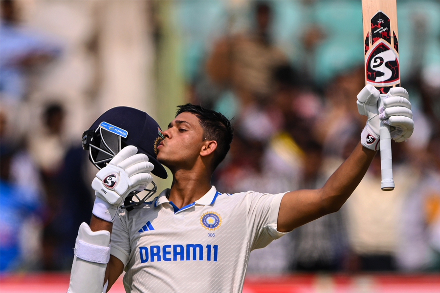 Yashasvi Jaiswal of India celebrates reaching his century during day one of the 2nd Test Match between India  and England at ACA-VDCA Stadium on February 02, 2024 in Visakhapatnam, India. 
Image: Stu Forster/Getty Images