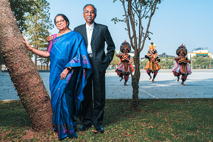 (From left) Kumari Shibulal and SD Shibulal set up the Shibulal Family Philanthropic Initiatives (SFPI) in 1998
Image: Selvaprakash Lakshmanan for Forbes India