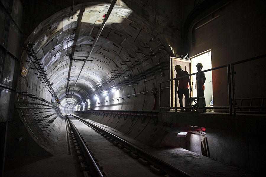 Underground construction of MIDC metro station of Aqua Line-3 of Mumbai Metro, also known as Colaba-Bandra-Seepz Line in Mumbai, India. Image: Satish Bate/Hindustan Times via Getty Images