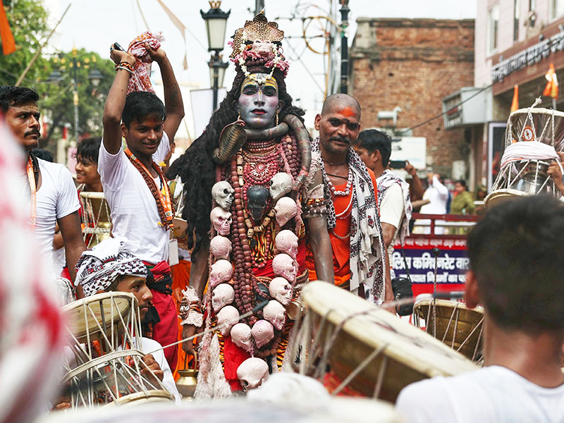 Photo of the day: Lord Shiva begins the season of festivals